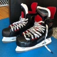 New Senior Bauer Vapor X500 Hockey Skates D&R (Regular) Size 8
