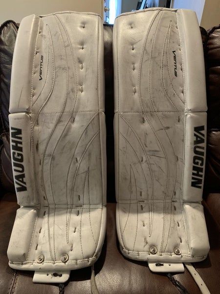 White Junior 28" Vaughn Ventus LT58 Goalie Leg Pads