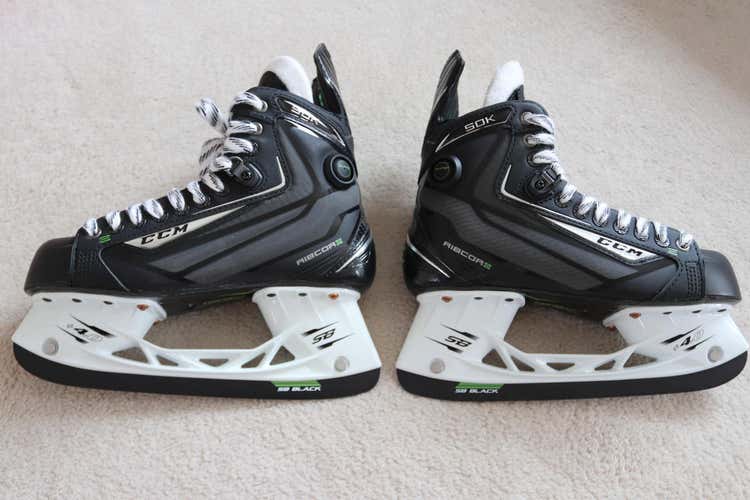 CCM RibCor 50K Pump Senior Skates Size 6D