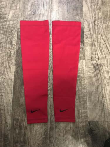 NEW Nike Arm Sleeves (Dark Red Adult L)