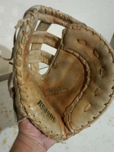 * Make Offer* Vintage Regent "Big Mac" Glove Baseball Glove 12"