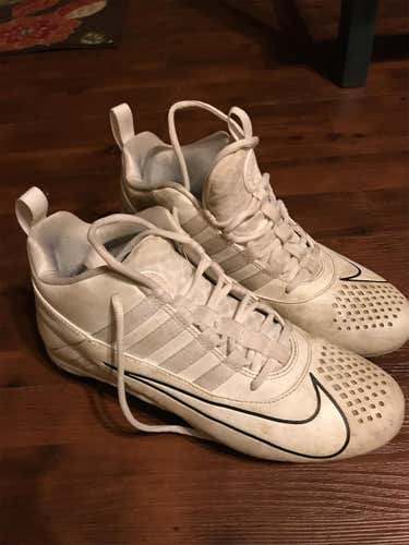 White Men's Molded Cleats Nike