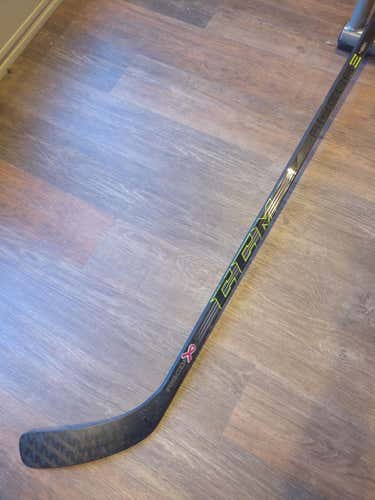 CCM Ribcor 46k Senior Stick