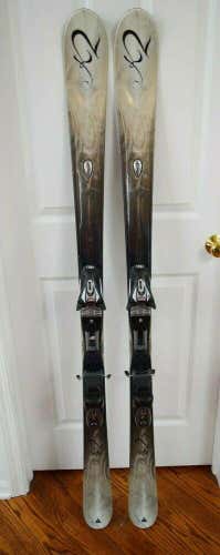 K2 NEW LUV WOMEN SKIS SIZE 153 CM WITH BINDINGS