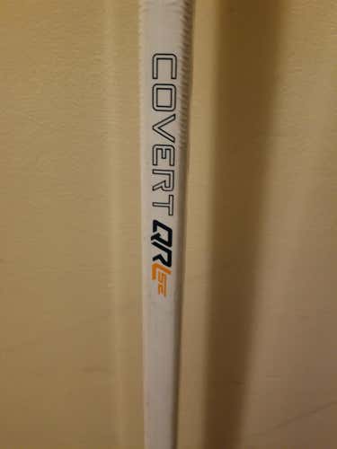 Intermediate Warrior Right Handed Covert QRL SE Hockey Stick Toe