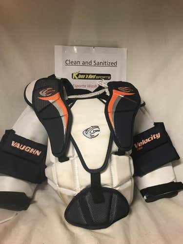 Junior Medium Vaughn Velocity 7100 Goalie Chest Protector