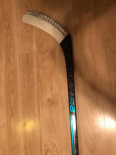 Intermediate Nexus 2N Pro Hockey Stick