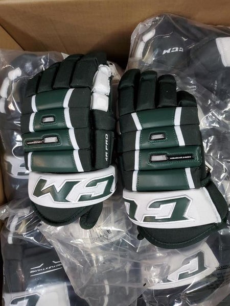 New CCM Classic Pro 4-Roll Gloves Senior 15''