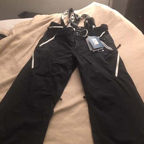 New Men's XXL Oakley Ski Pants