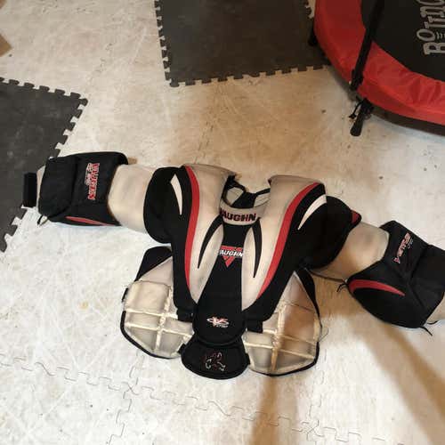 Senior Medium LT90 Goalie Chest Protector