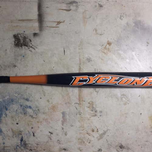 Easton Cyclone SK34 Slowpitch Softball Bat 28oz. 34"