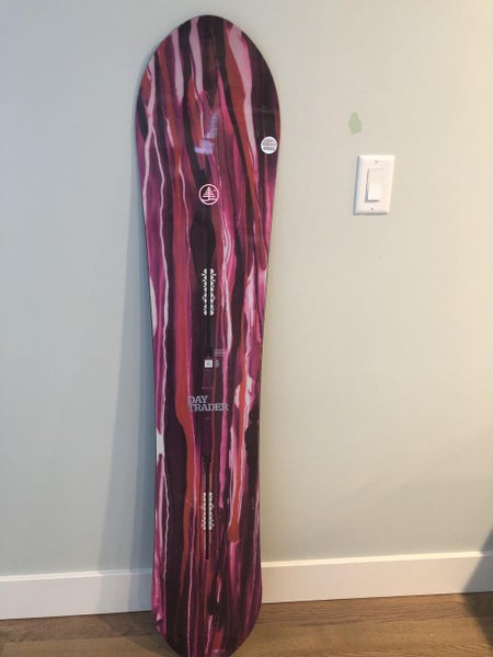 Women's Burton Daytrader Snowboard Powder With Bindings Medium Flex Directional