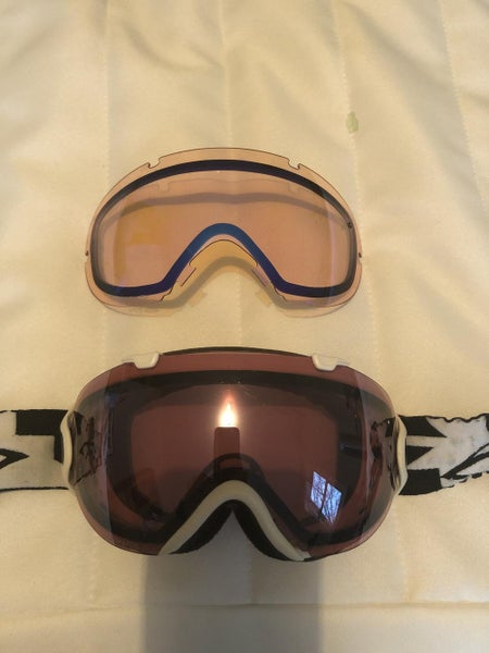 Black Unisex Salomon Vos Snowboard Goggles Small