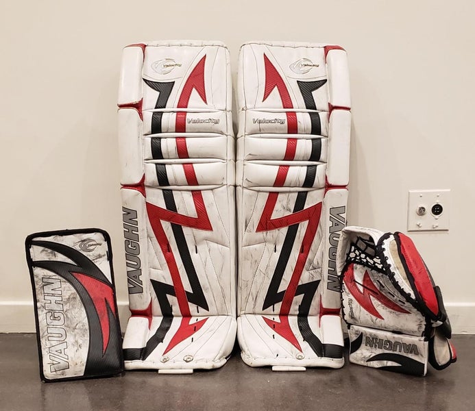 White, Red & Black Senior 36" Vaughn Regular Goalie Full Set