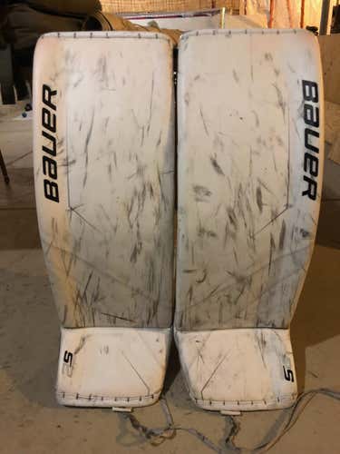 Bauer Regular 2X (Skinned as 2S) Large Goalie Full Set