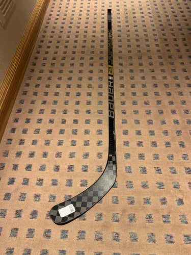 Brand-New Bauer Supreme 2S Pro Junior Hockey Stick - Right shot, 50 flex, P92 curve