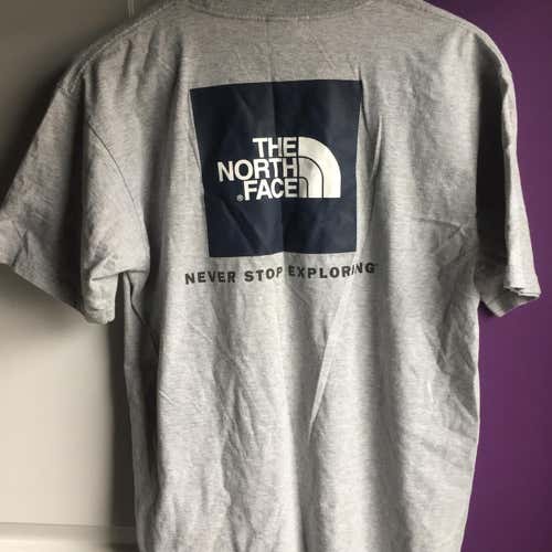 Bundle Deal For HarrisonHsu North Face Fly Fishing Adult Medium  Shirt