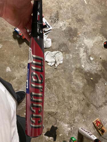 BBCOR Certified Marucci CAT 8 Bat (-3) 30 oz 33"