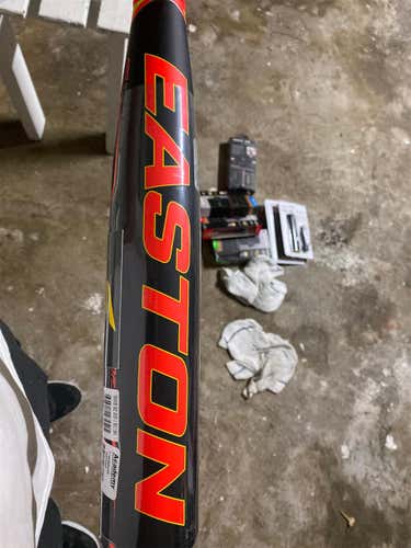 USABat Certified Ghost X Evolution Bat (-8) 22 oz 30"