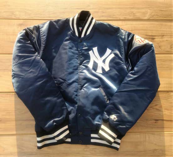 New York Yankees Vintage Starter Jacket Size Adult Medium MINT CONDITION!