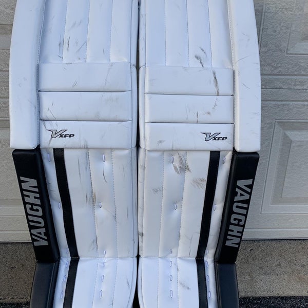 35+2 Velocity XFP Goalie Leg Pads