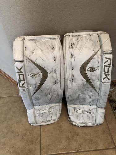 White Junior 25" Reebok 6K Goalie Leg Pads
