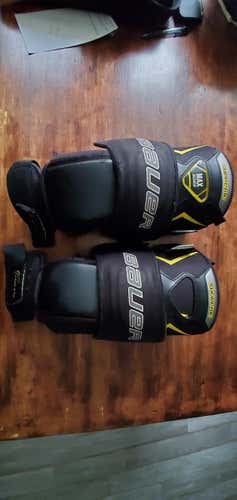 Bauer Goalie Knee Pads Senior