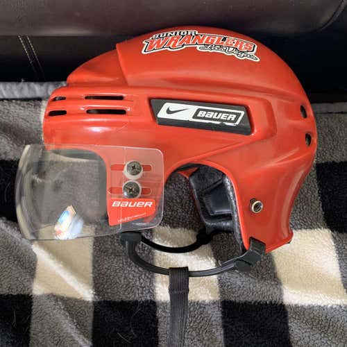 Red  Medium 7500 Helmet