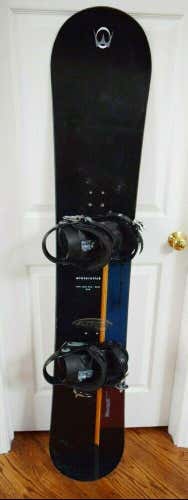WINTERSTICK ALL MOUNTAIN WIDE SNOWBOARD SIZE 160 CM WITH LARGE LAMAR BINDINGS