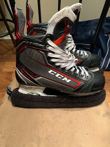 Senior CCM JetSpeed FT390 Hockey Skates D&R (Regular) Size 9.5