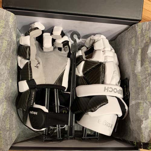 White New Player Epoch Integra Lacrosse Gloves 13"