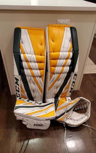 35"+1 CCM PRO EFLEX 4 Goalie Full Set Canadian made