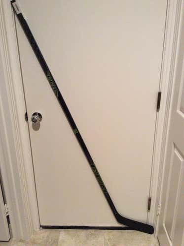 New Pro stock Senior CCM Ribcor Reckoner Left  MidP92