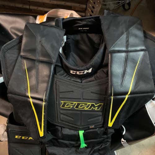 Senior Large Premier Pro Chest and Arm Protector Goalie Chest Protector