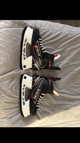 Senior JetSpeed FT2 Hockey Skates D&R (Regular) Size 8.5