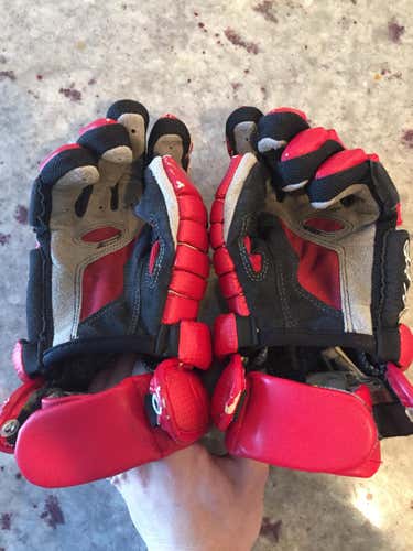 Red Player Brine Messiah Lacrosse Gloves 10"