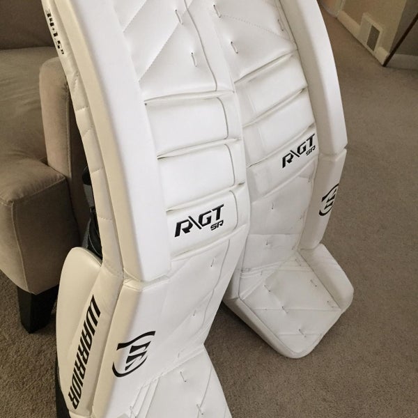 Warrior Ritual GT Goalie Leg Pads 34 Used Twice, 34+1.5 Knee Pads Included