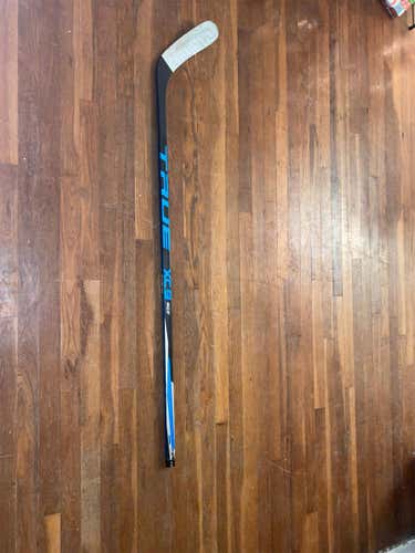 Intermediate XC9 ACF Hockey Stick Mid