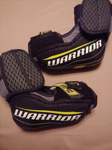 Senior Small Warrior Alpha QX Pro Elbow Pads