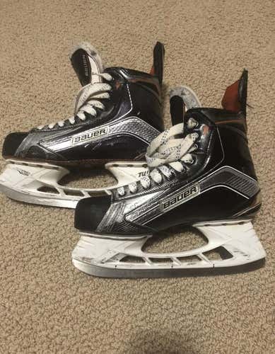 Senior Vapor 1X Hockey Skates E&W (Wide) Pro Stock Size 9.5