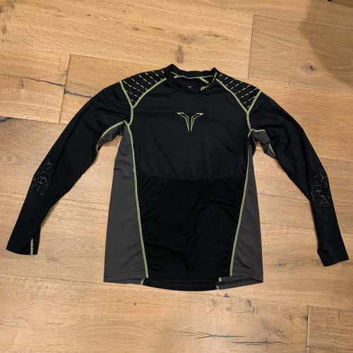 Bauer Compression Shirt - Youth Medium - STEAM SANITIZED