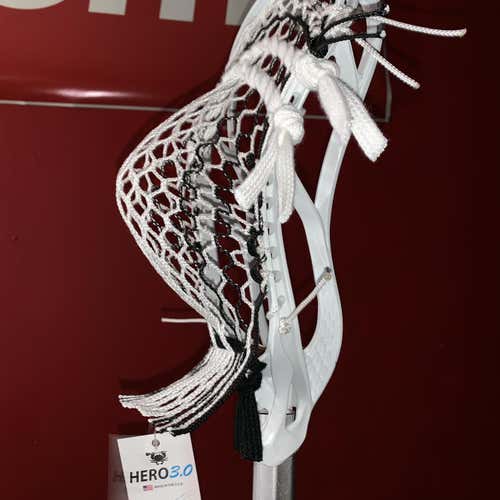 New Stallion 700 String with Hero 3.0 Striker Storm (Mid Pocket)