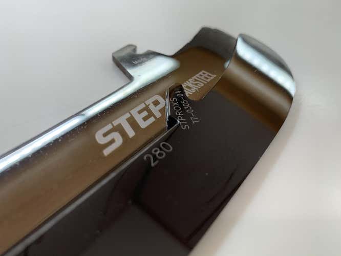 STEP BLACKSTEEL Player Runners Size 280 for CCM SpeedBlade XS Holder - Like New