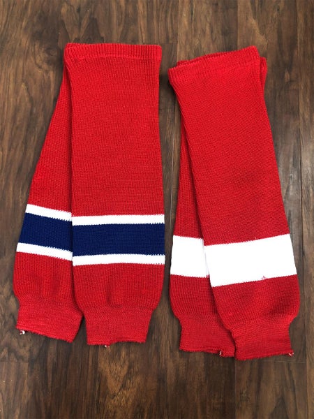 Red Youth Medium  Socks