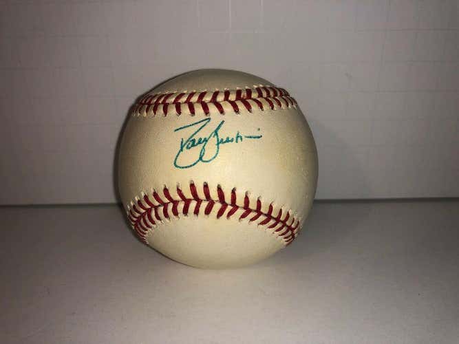 DAVID JUSTICE SIGNED AUTOGRAPHED ONL BASEBALL Braves, Indians, Yankees