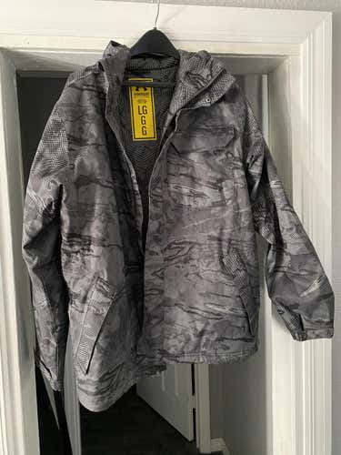 Under Armour Men's Large Snowboard Jacket