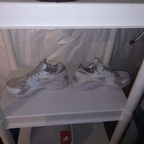 White Huaraches Mens 9.0 (Women's 10)