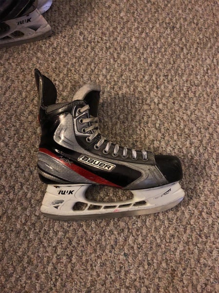 Senior Vapor APX Hockey Skates D&R (Regular) Size 8.5