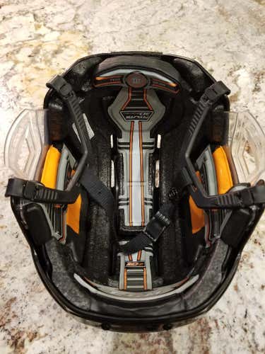 Black Medium CCM Fitlite 3DS Helmet Pro Stock