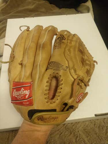 Rawlings 12.5" Brown Right Handed Infield RBG36 Derek Jeter Signature Series Baseball Glove